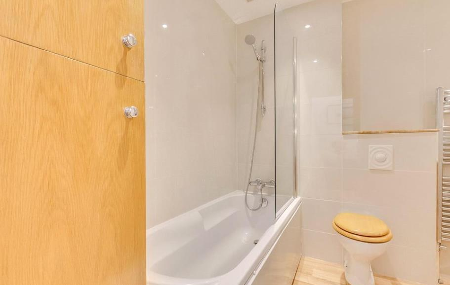 66 - 49 hallam street 6 15.07.png