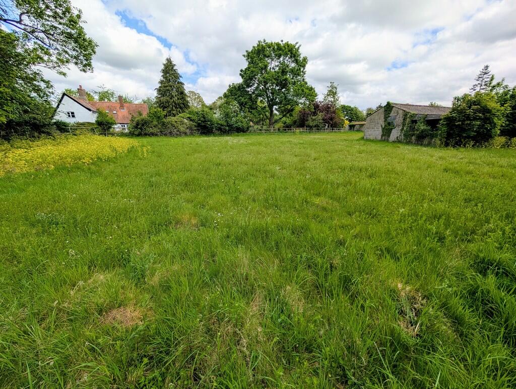 PXL_20250508_1045...