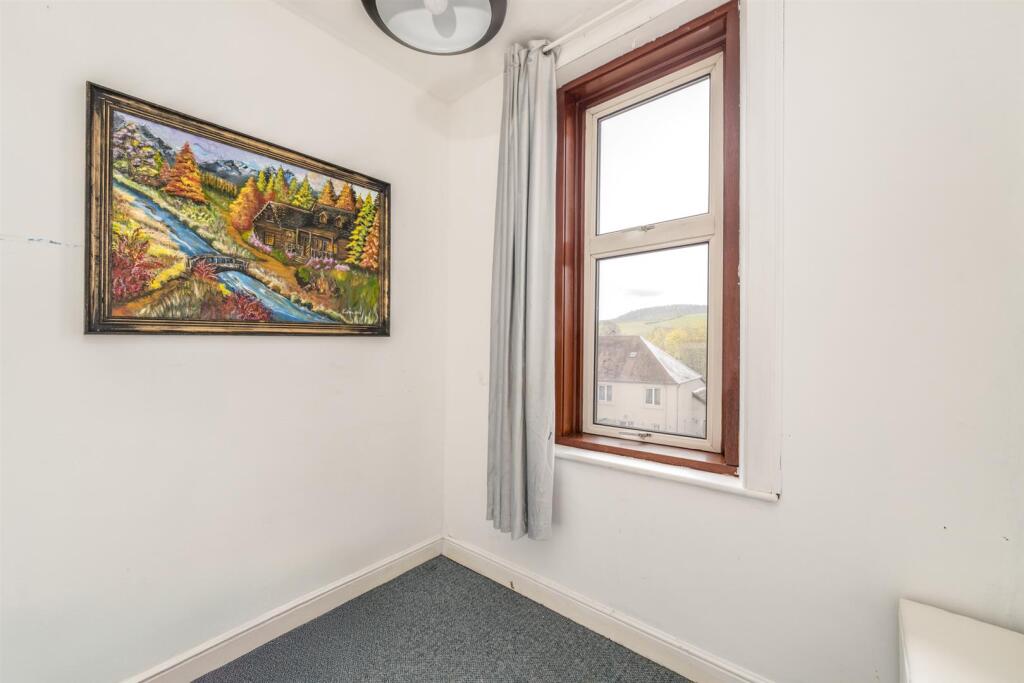 7 Kilknowe East End Earlston-09.jpg