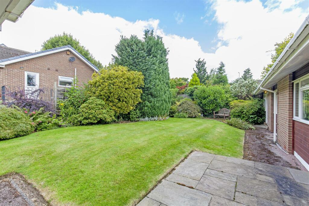 Front External-8.jpg