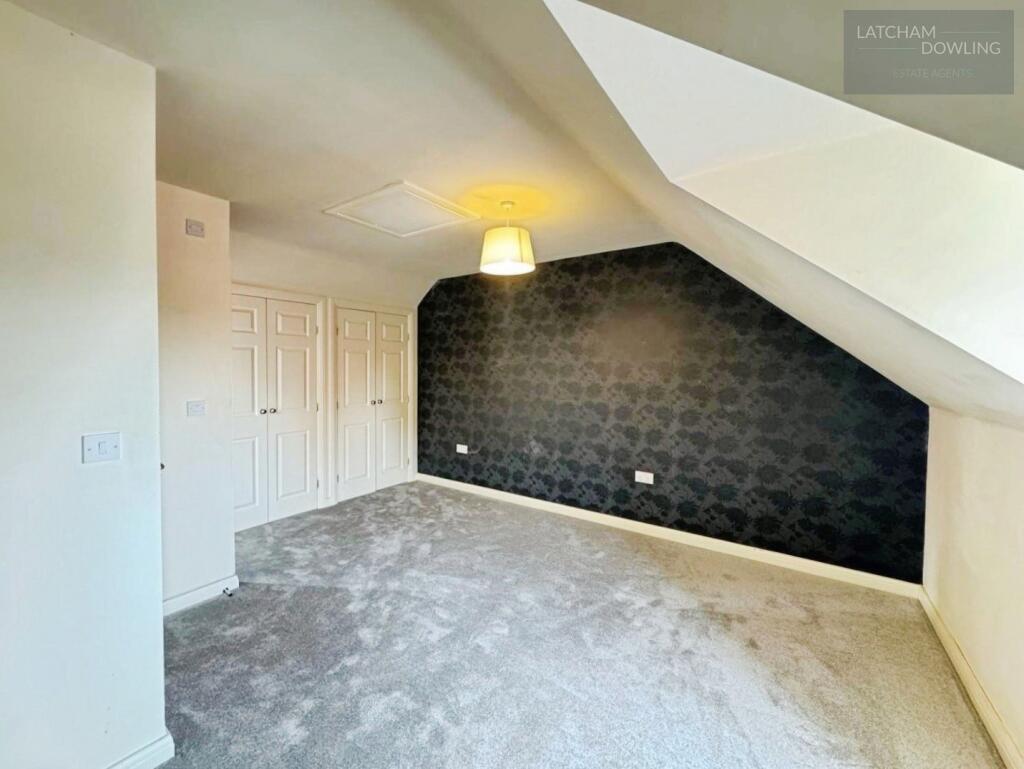 pbox-bedroom-346133.jpg