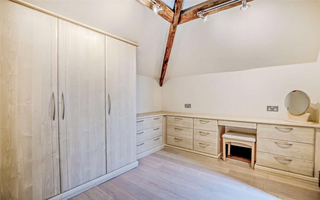 Dressing Area