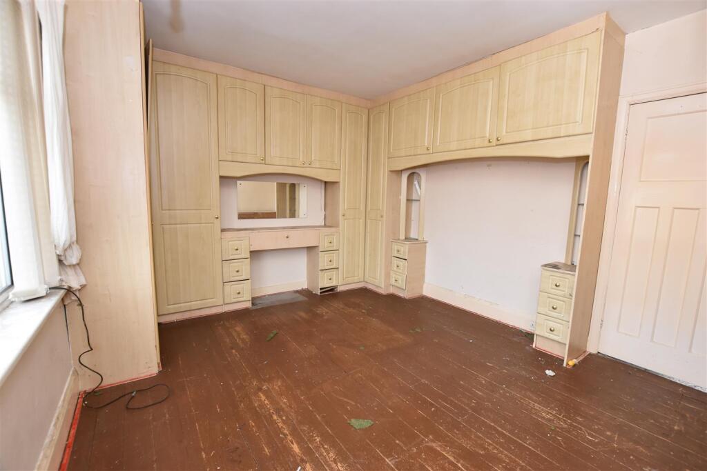 Bedroom One.JPG