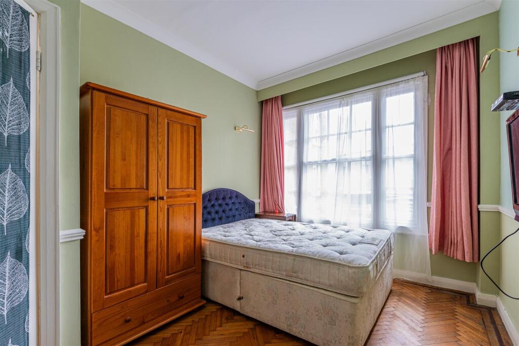 Warwick House 2-8.jpg