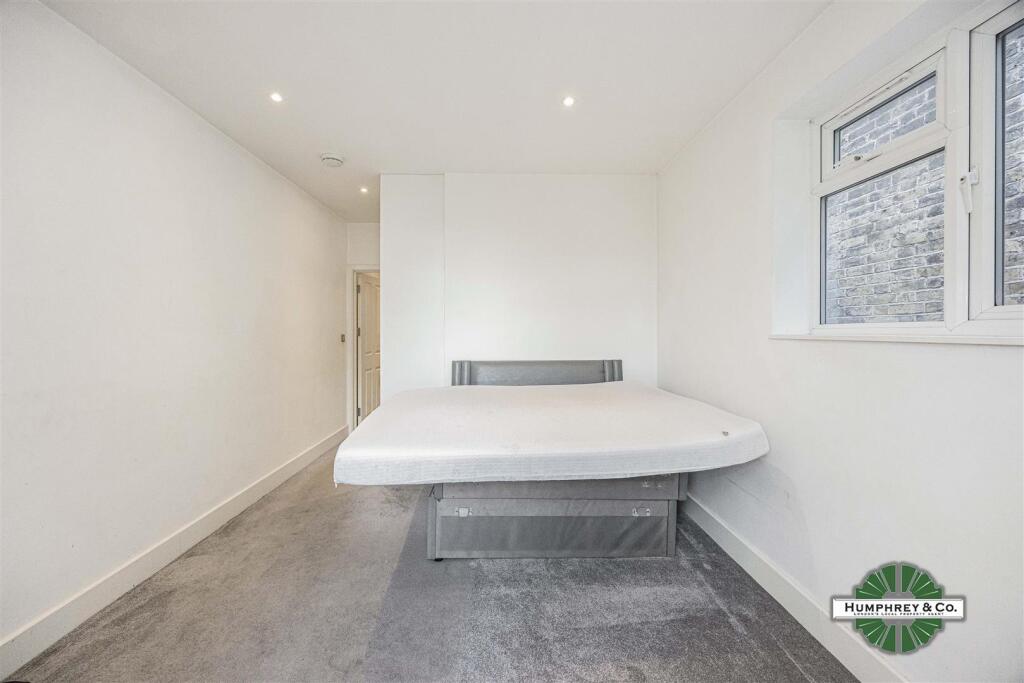 116    Shelbourne Road -013.jpg