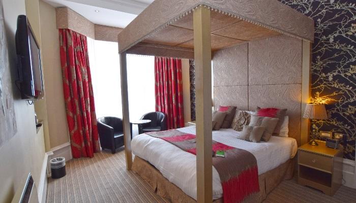 Deluxe Rooms