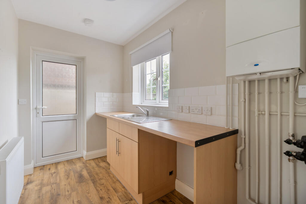 1315656-9-685bd43...