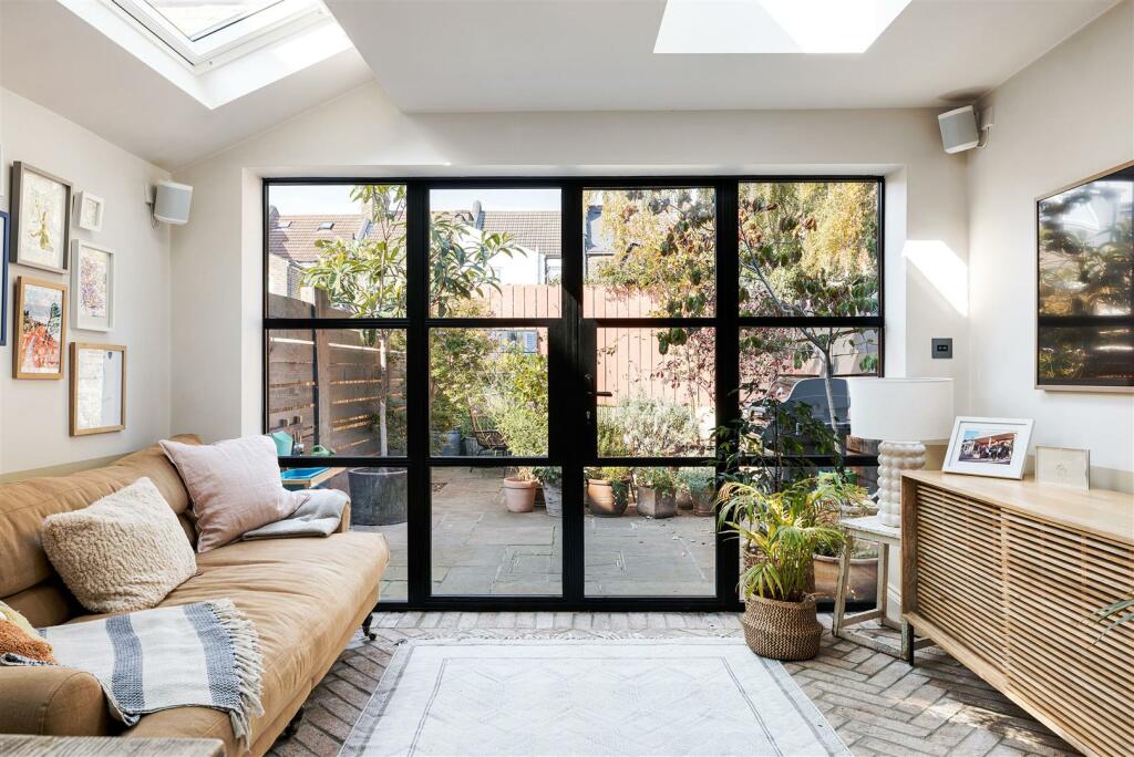 Lancaster Road E17