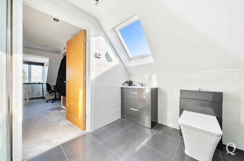 3cd56f12-1f94-428...