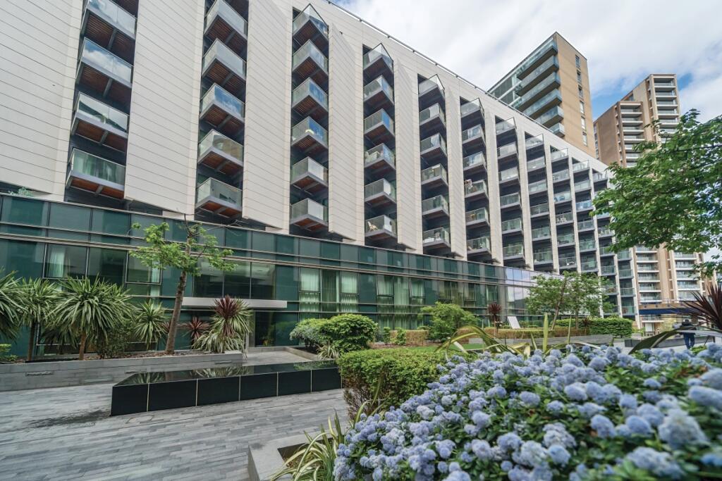 3-681a22ad09bb8-1...