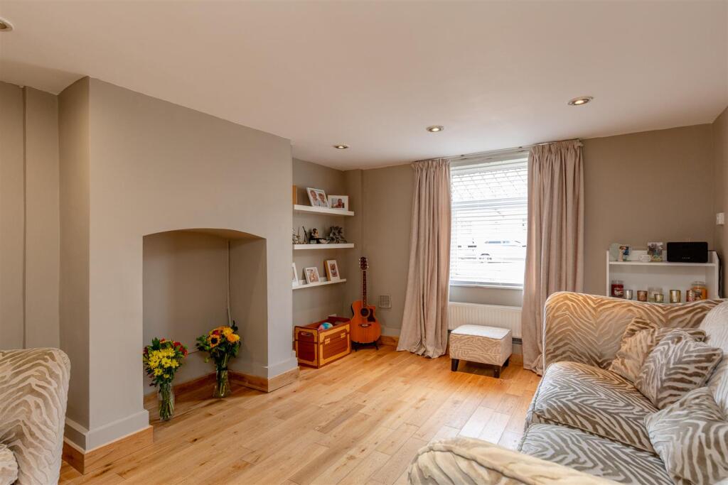 Sylvan Way, Sea Mills Living Room 2.jpg
