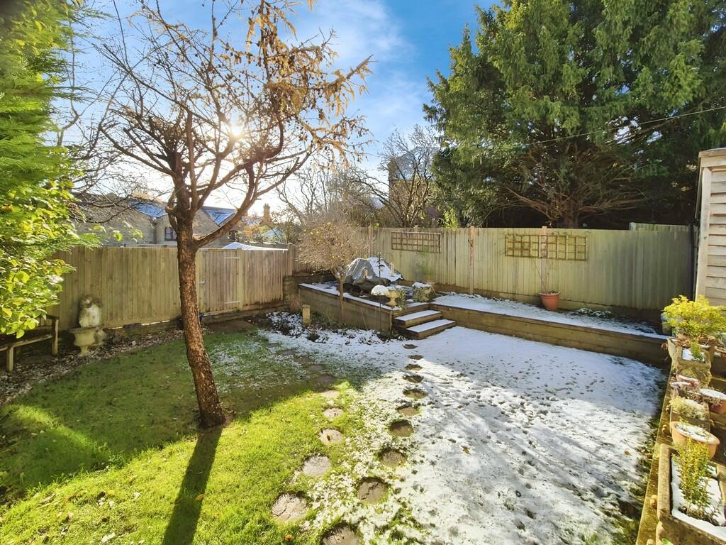 9236f8bf-10000158...