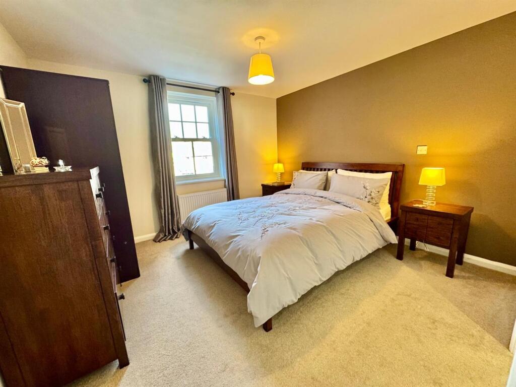 PHOTO-2025-04-13-19-50-41 (2).jpg