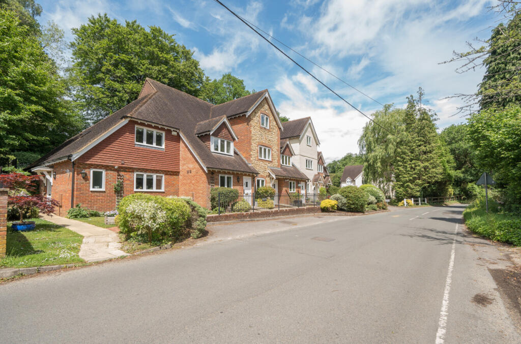 1300686-47-683858...