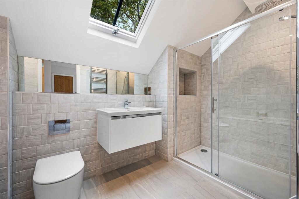 Master bedroom en-su