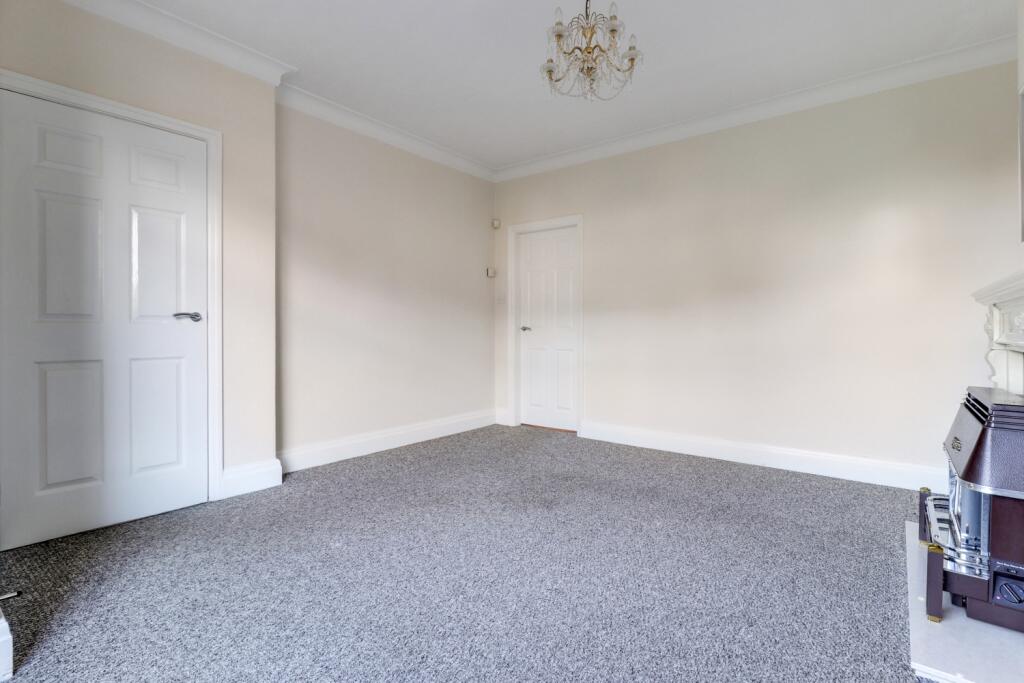 5- Rob Hammond EweMove Pontefract