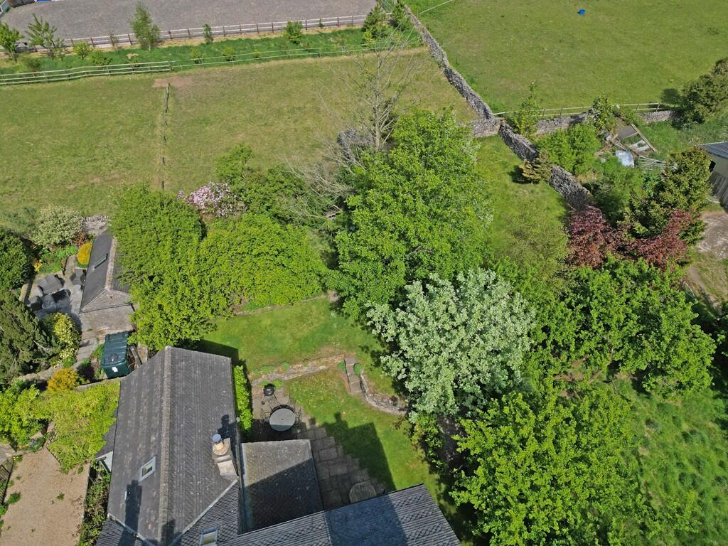 Aerial garden