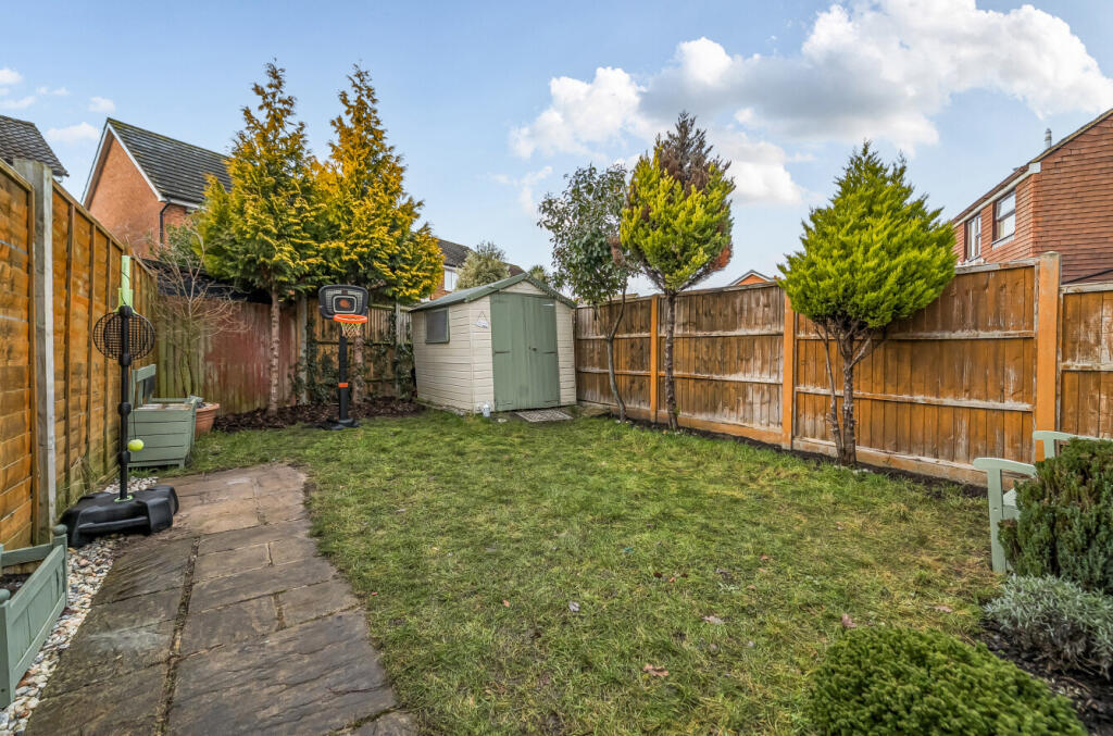 1388476-12-695d30...