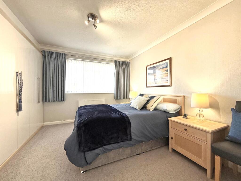 thumbnail_image2 (1).jpg