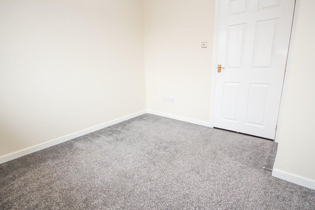 2 Barton Ct - Sma...