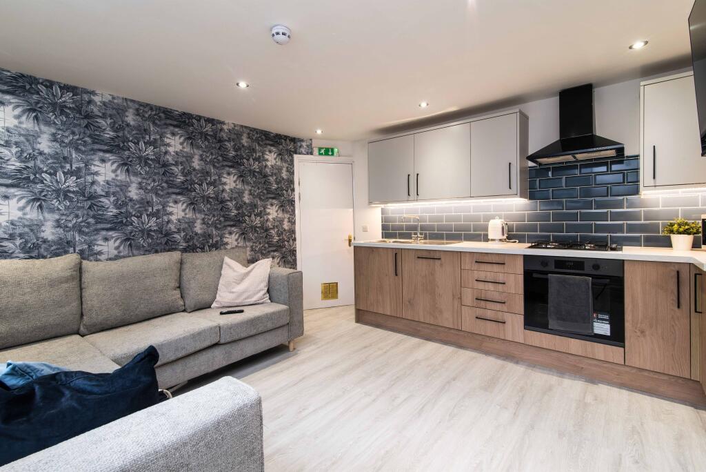 Kitchen 2