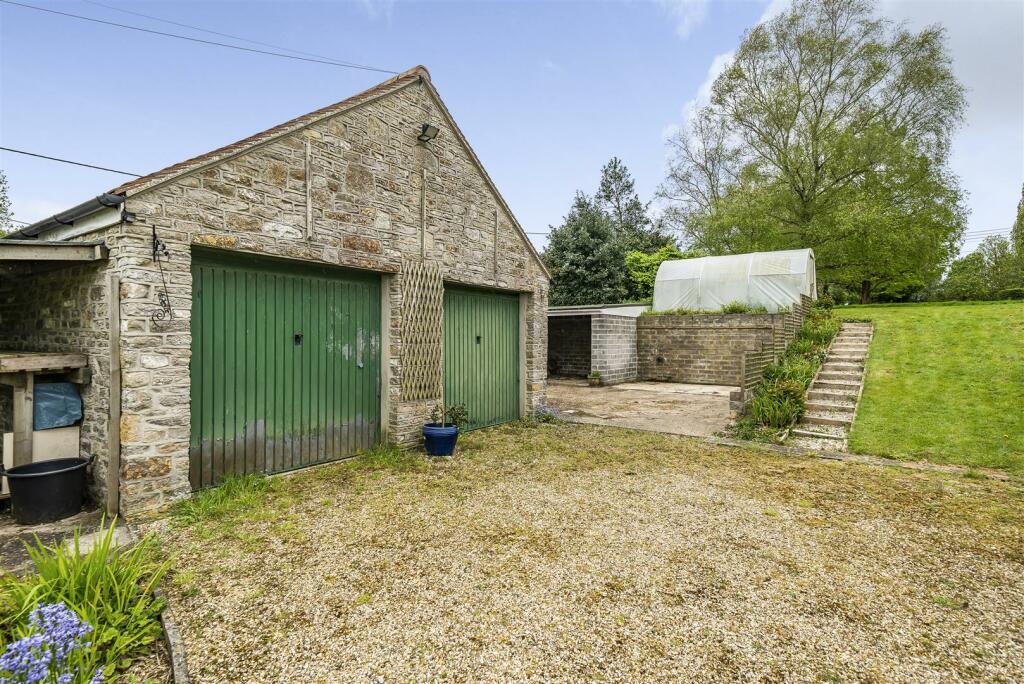 Double Garage