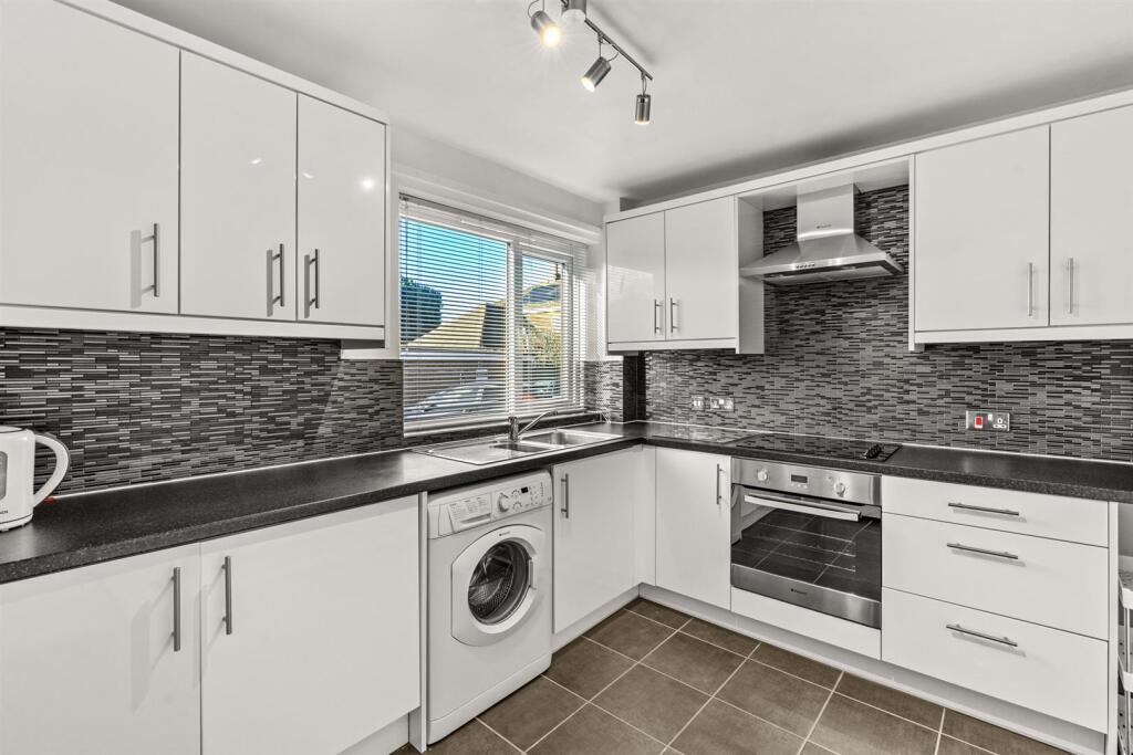 1 Brunswick Road-005.jpg