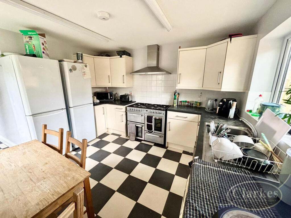 ea80d7ab-5599-4817-9ac3-8aedc0d813ac