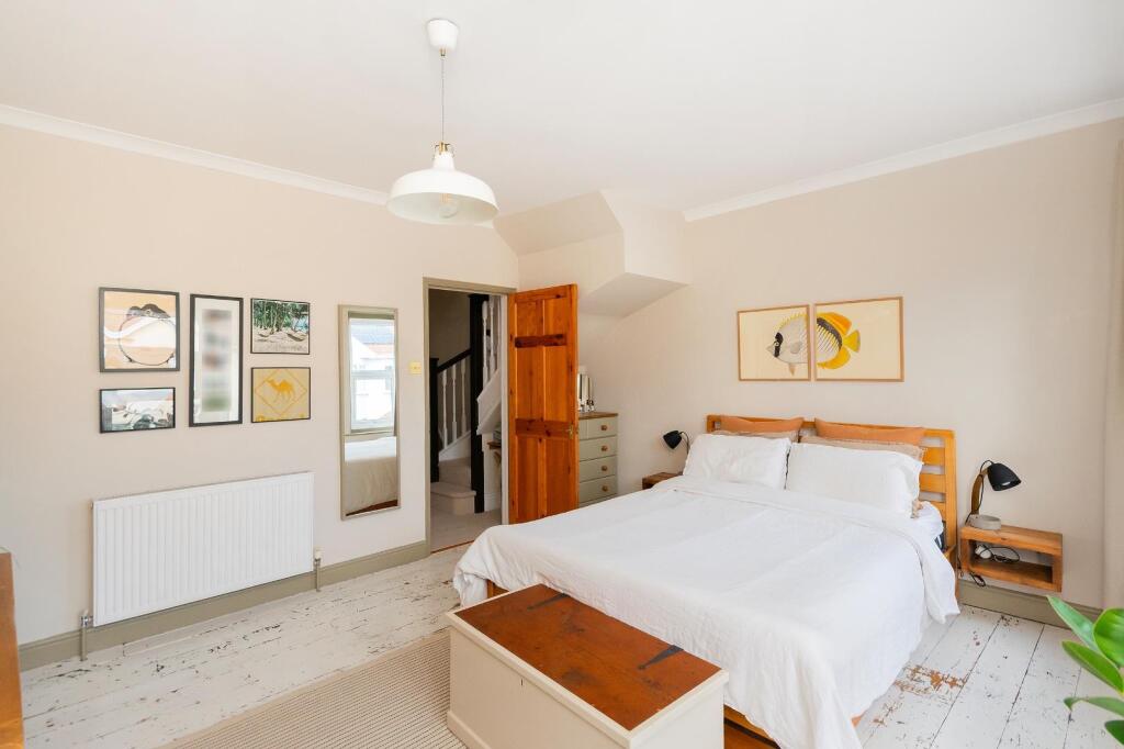 3C9RBN - Bedroom G.jpg