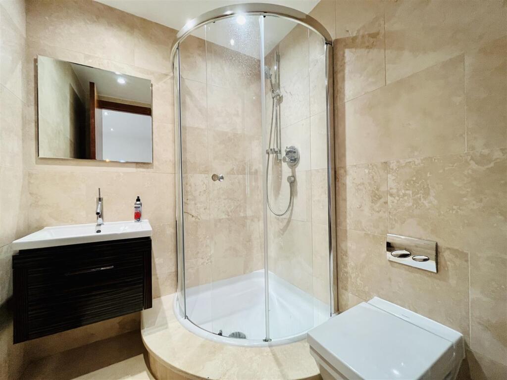 Bedroom 3 En Suite