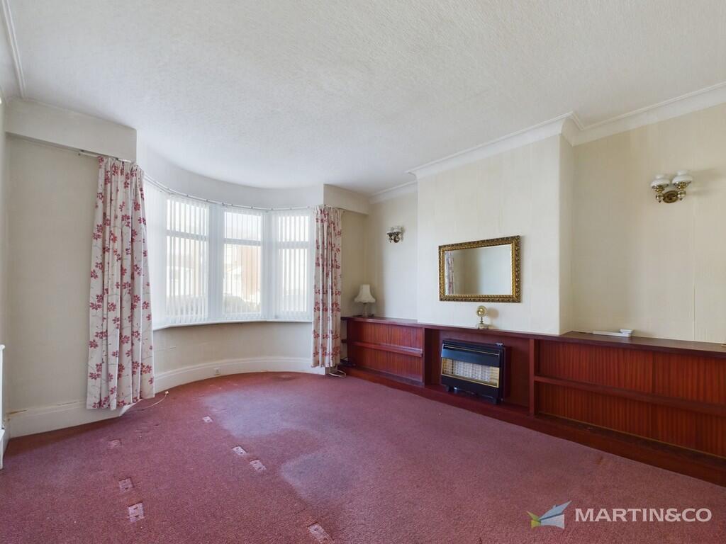 CAM02318G0-PR0392...