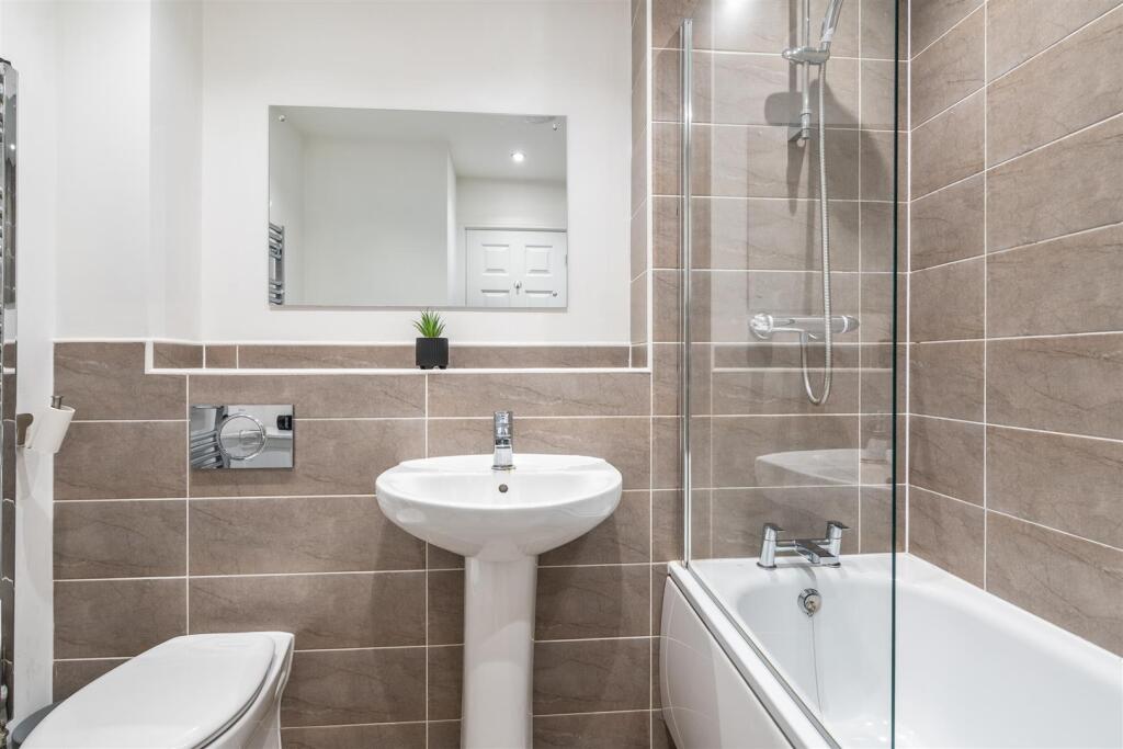 28 Dewberry Road_17.jpg