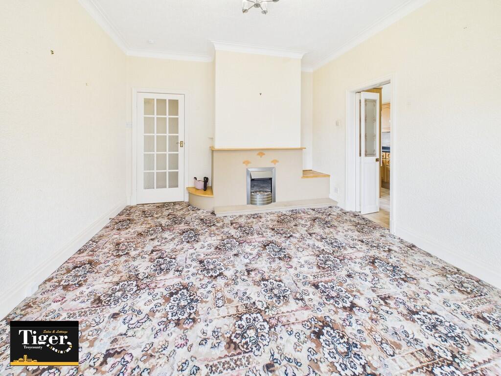 CAM02176G0-PR0727...