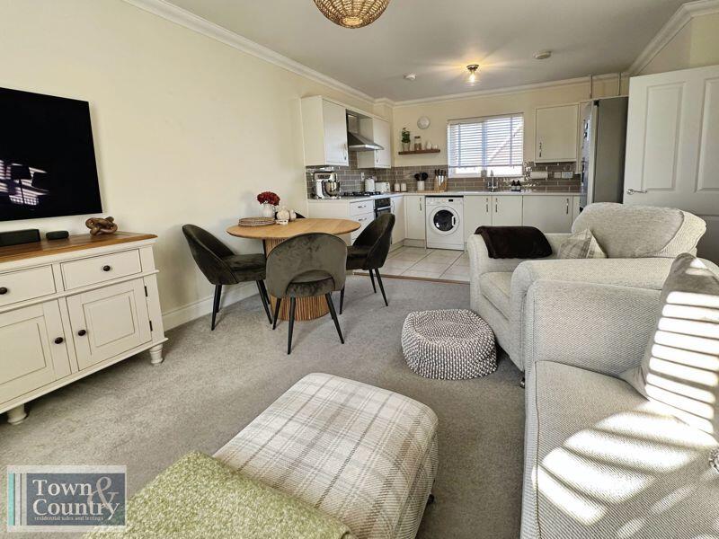 KEATS CRESCENT