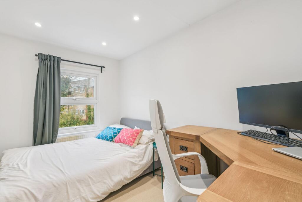 Bed 3