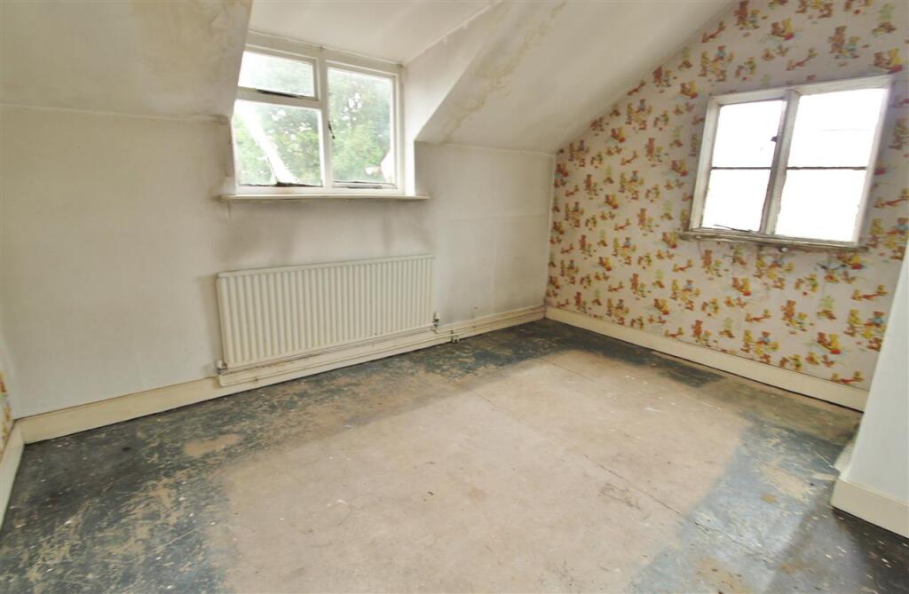 BEDROOM TWO