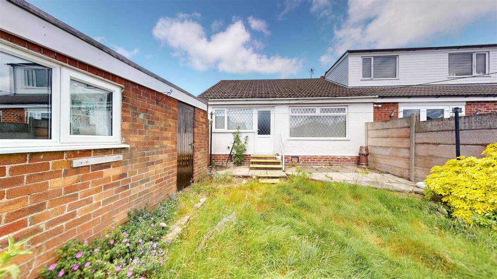 Stuart Crescent Rear Garden