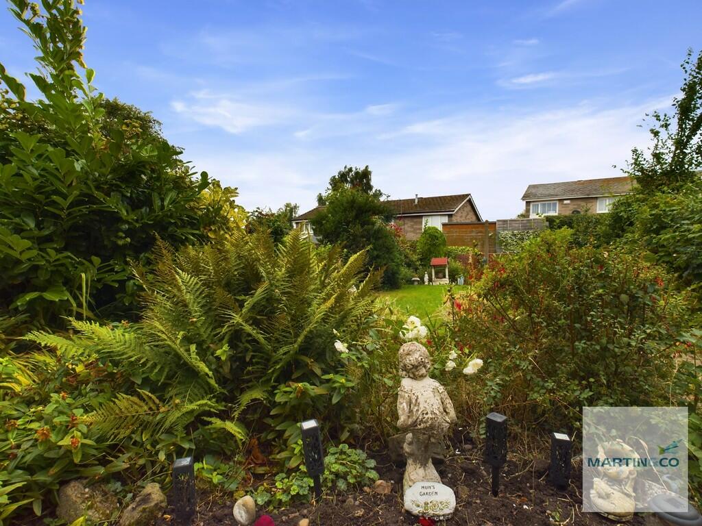 CAM03663G0-PR0061...