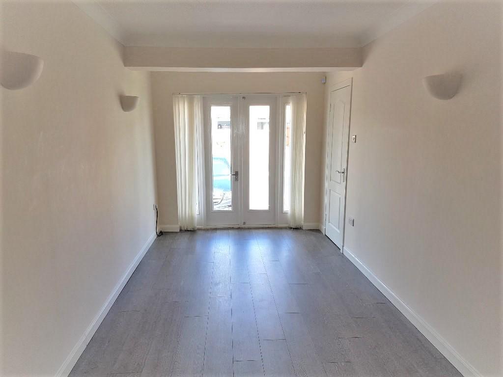 Family room/Bedroom