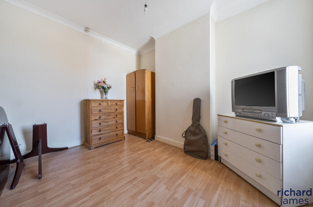 6e501b0b409b440984a031d6ffd83403