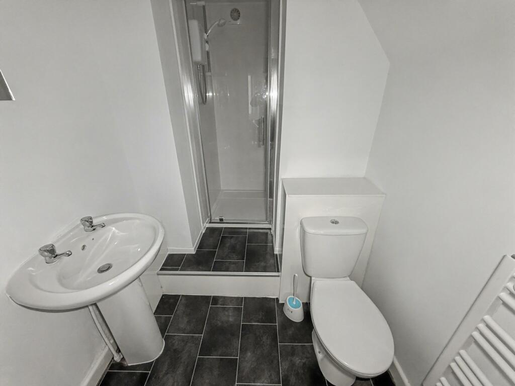 20251217184136 IMG 3536 4GOQ4 T202512181007.jpg