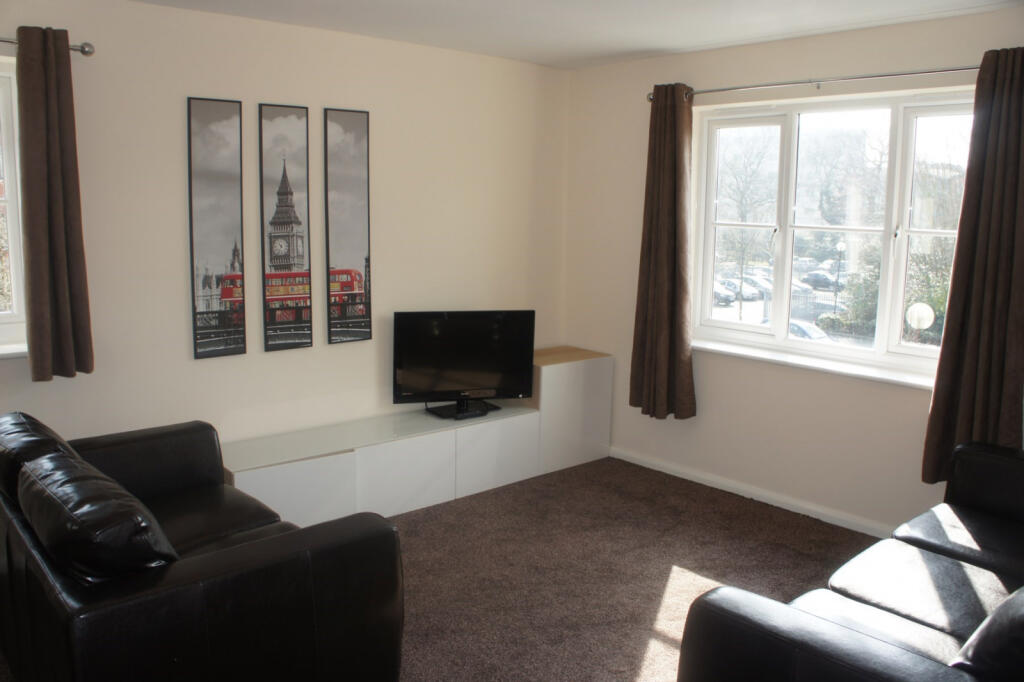 A gorgeous apartment in this discrete and private