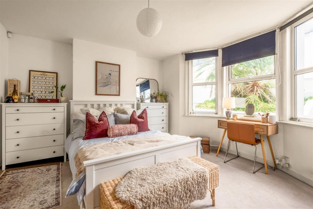 29a Goldstone Road -8.jpg