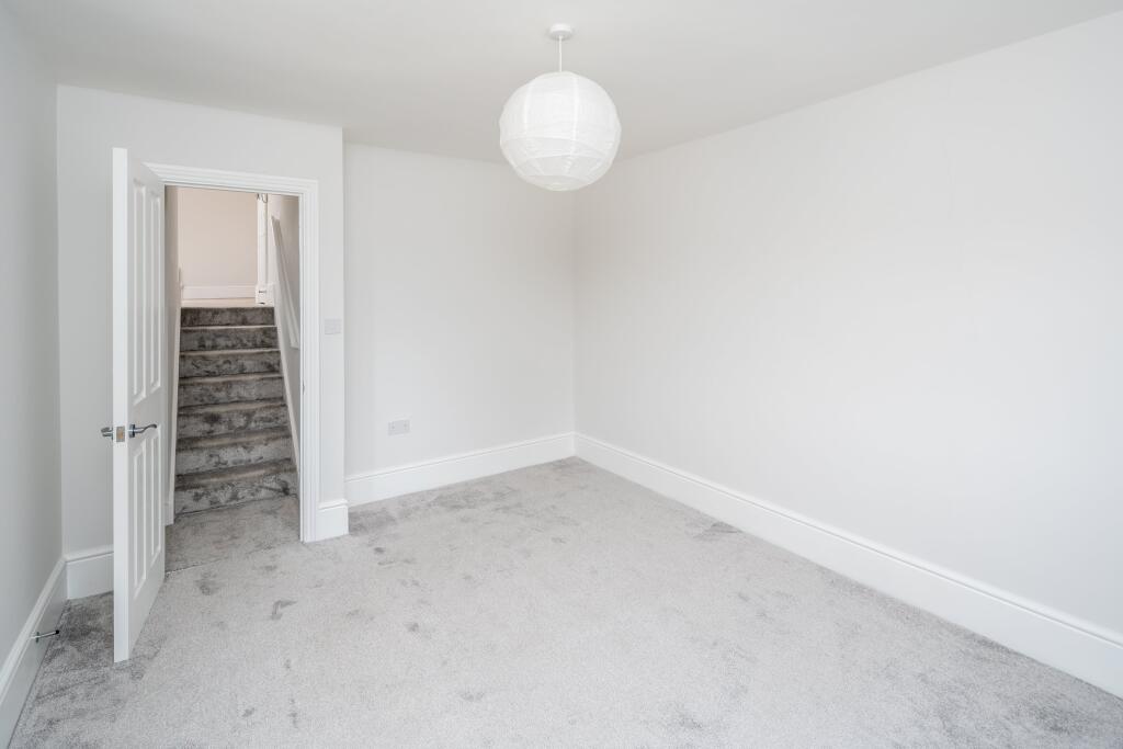 bedroom (2)
