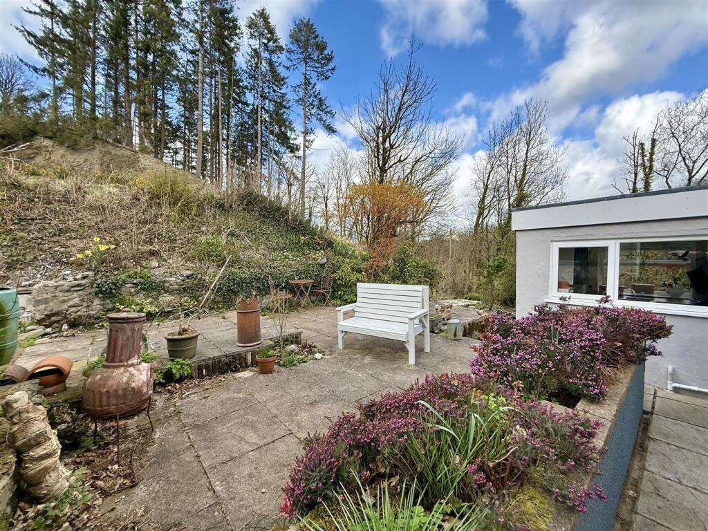 REAR PATIO AREA