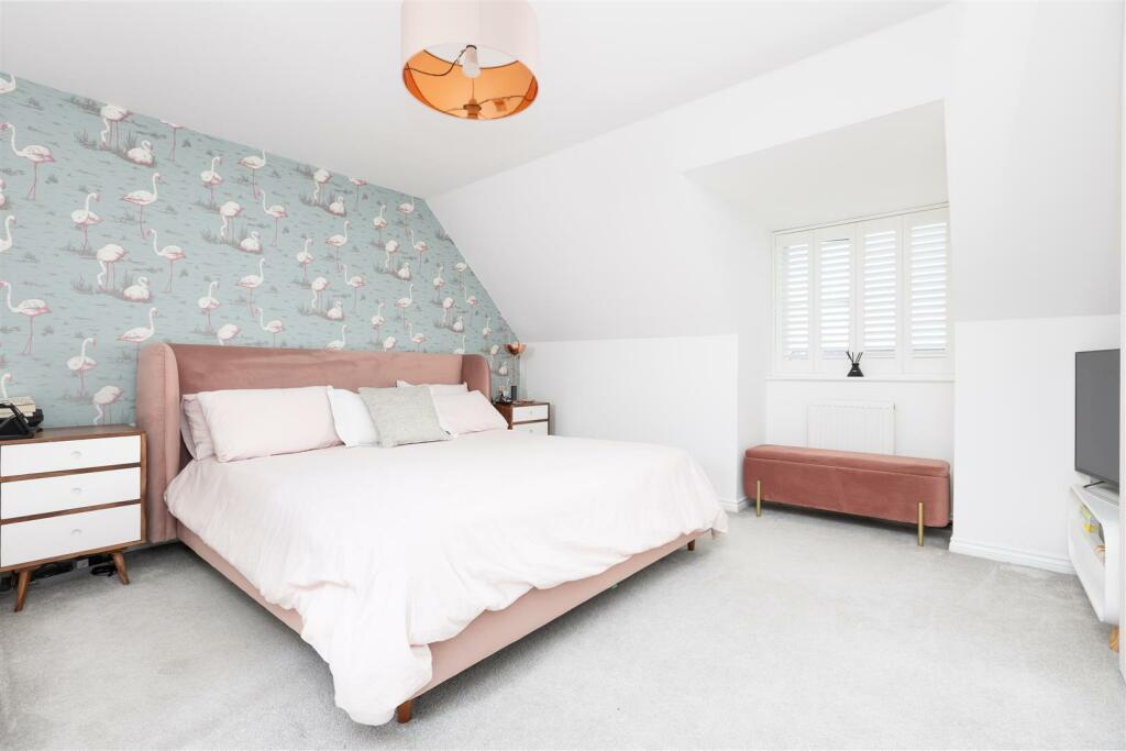 Principal Bedroom