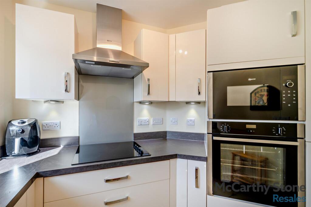 8656575-interior15-800.jpg