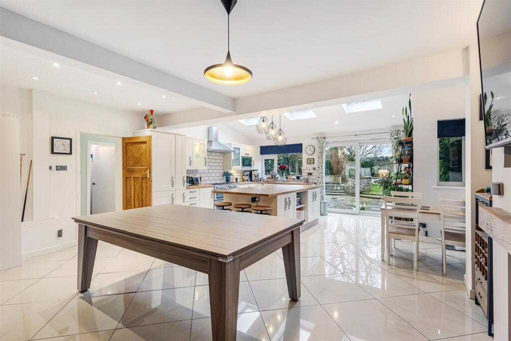 Open Plan Living Dining Kitchen