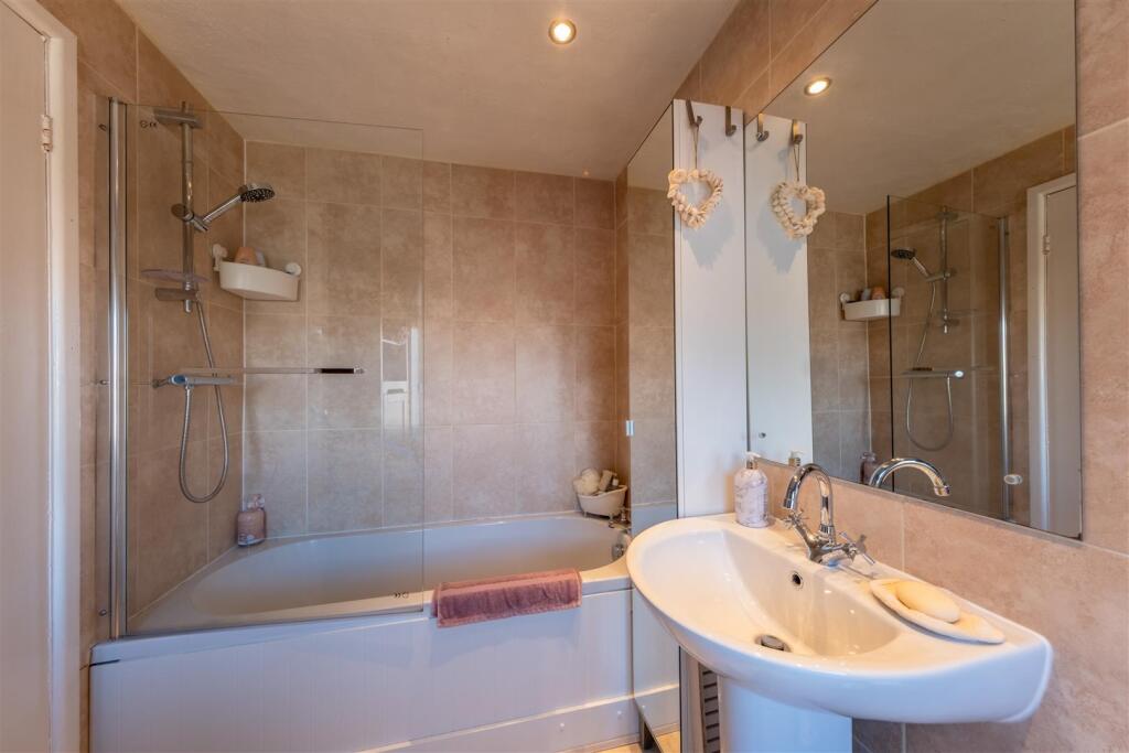 8 Farm Road-027.jpg