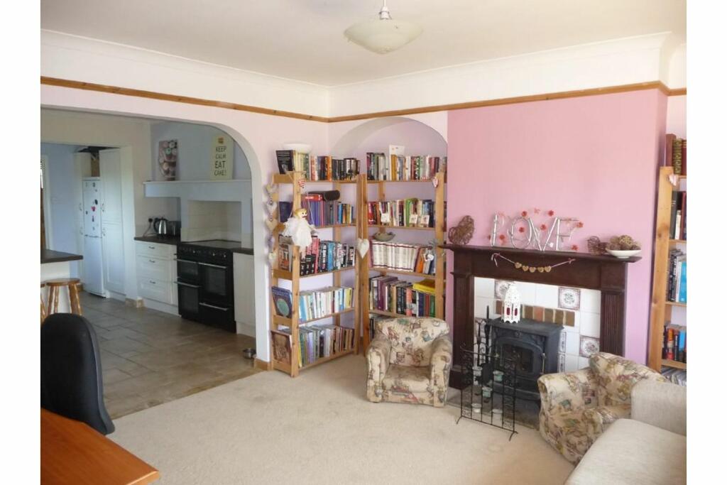 Snug / Sitting Room